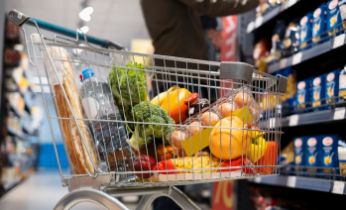 ¿Sabes cómo gestionar y realizar una compra saludable?