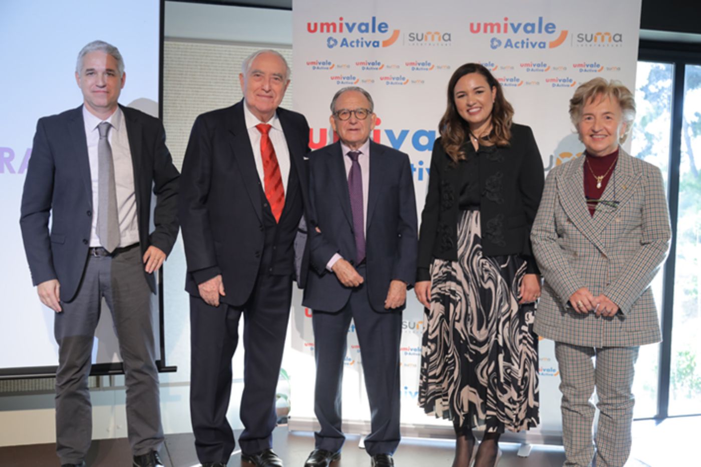 Foto centenario Umivale Activa Reddis y MATT