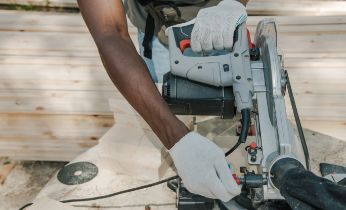 Las lesiones en manos provocan más de 100.000 bajas laborales al año